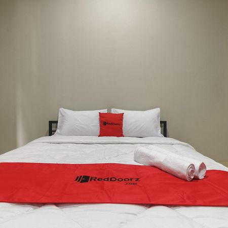 Reddoorz Near Puri Indah Mall Τζακάρτα Εξωτερικό φωτογραφία