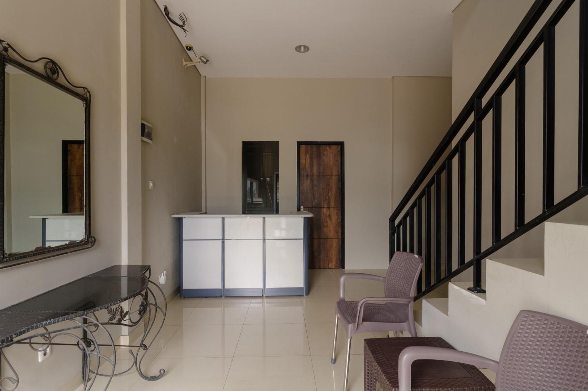 Reddoorz Near Puri Indah Mall Τζακάρτα Εξωτερικό φωτογραφία